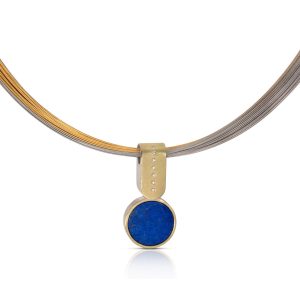 Pendant with lapis lazuli and diamonds