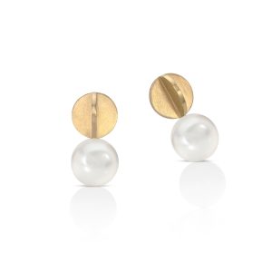 3d DOT earrings with white pearls in 18ct gold