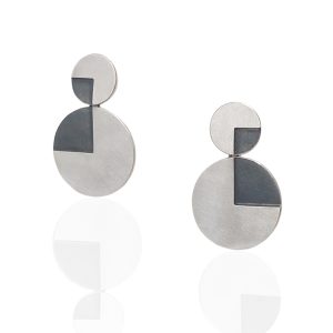 Square and round earrings