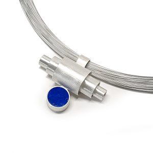Multi tube pendant with lapis lazuli